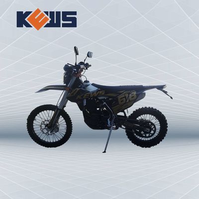 รถจักรยานยนต์สีดำในสติกเกอร์สีทอง 300CC Euro 4 Motorcycles NC300S On Road Dirt Bikes