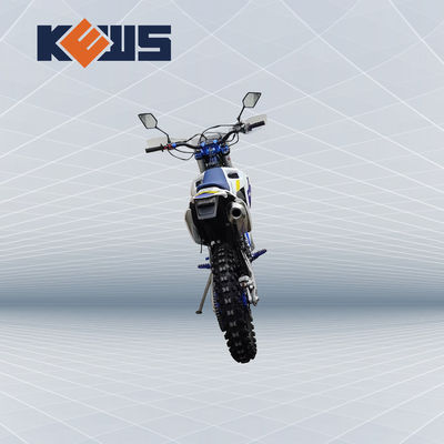 บนรถจักรยานยนต์ออฟโรด Dirtbikes สี่จังหวะ NC250 250CC KTM 4 Stroke Dirt Bike