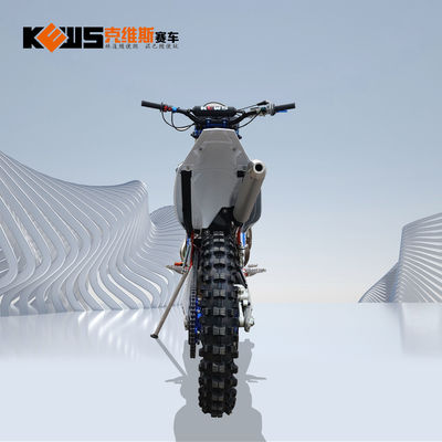 รุ่น K18 ใน Loncin MT250 รถจักรยานยนต์สองจังหวะ Motocross 233CC ระบายความร้อนด้วยของเหลว