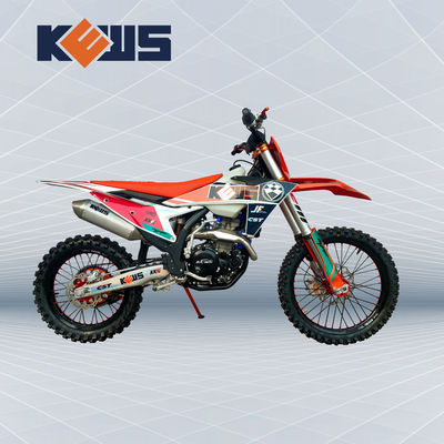 K23 รุ่น Enduro Dirt Bikes Zongshen NC300S ระบายความร้อนด้วยน้ำสี่จังหวะรถจักรยานยนต์สีแดงและดำ