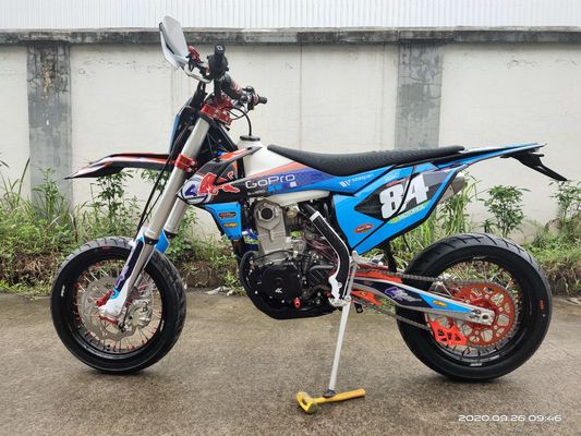 เครื่องยนต์สี่จังหวะระบายความร้อนด้วยน้ำ NC450 Super Motard Motorcycles Supermoto Bikes