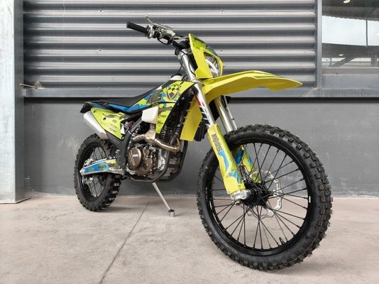 ผลงานในพื้นที่นอกถนนด้วย KEWS 176fmn YB300H Enduro K23