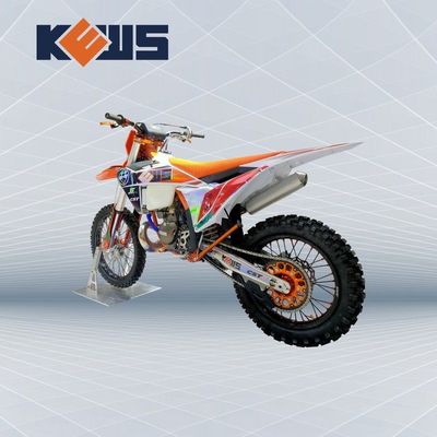 รถจักรยานยนต์ 2 จังหวะ KEWS ระบายความร้อนด้วยน้ำ ขนาด 250cc พร้อมคอพวงมาลัย CNC สำหรับการขับขี่ และกำลังแรงสูง