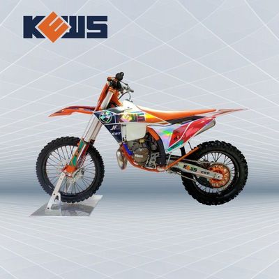 คาร์บิวเรตเตอร์พลังงาน 250cc น้ําเย็น 2 ทรัค มอโตครอสต์ ด้วย CDI ไฟและตัวติดแต่ง