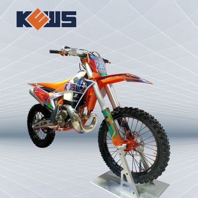 คาร์บิวเรตเตอร์พลังงาน 250cc น้ําเย็น 2 ทรัค มอโตครอสต์ ด้วย CDI ไฟและตัวติดแต่ง